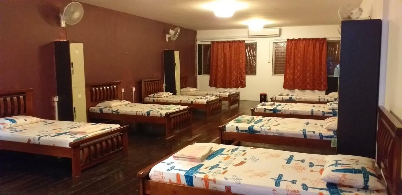 1981 Guest House Ипох Экстерьер фото