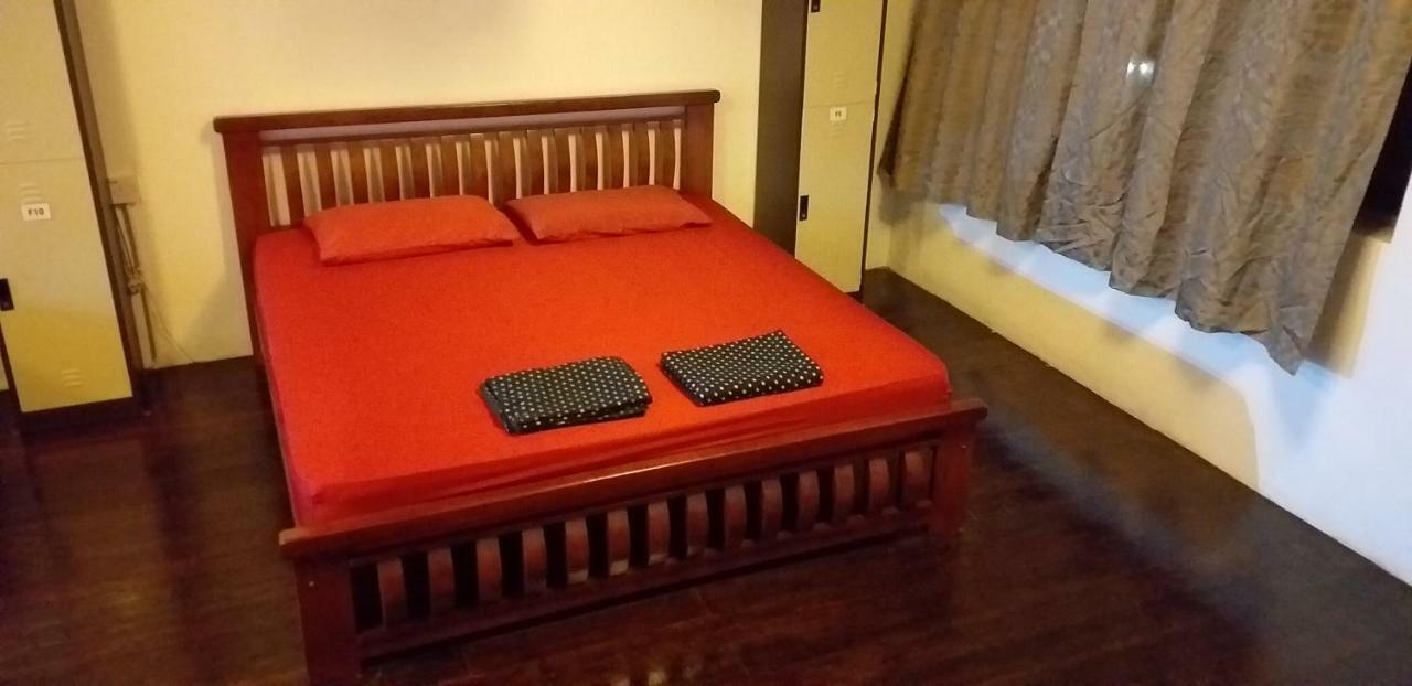 1981 Guest House Ипох Экстерьер фото